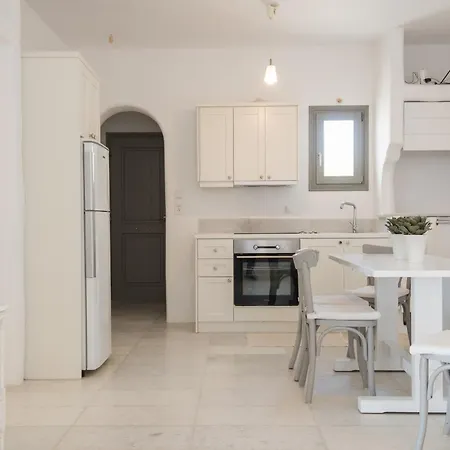 Aeraki Holiday home *